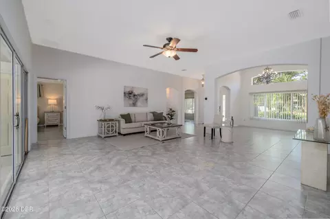 Living - 108 Grey Dapple Way, Ormond Beach, FL 32174 photo 3 of 5