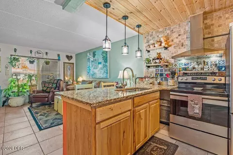 Kitchen - 2250 Ocean Shore Blvd, Ormond Beach, FL 32176 photo 1 of 4