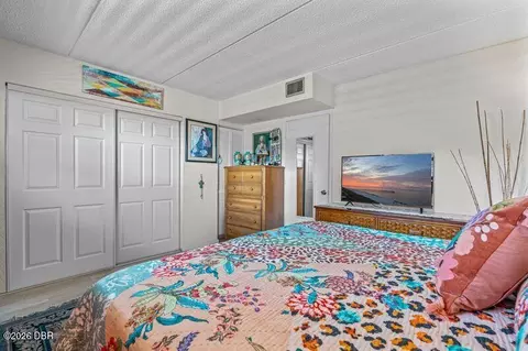 Bedroom - 2250 Ocean Shore Blvd, Ormond Beach, FL 32176 photo 2 of 3