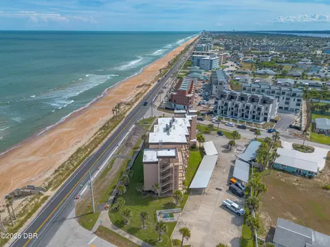 View/Area - 2390 Ocean Shore Blvd, Ormond Beach, FL 32176 photo 2 of 7