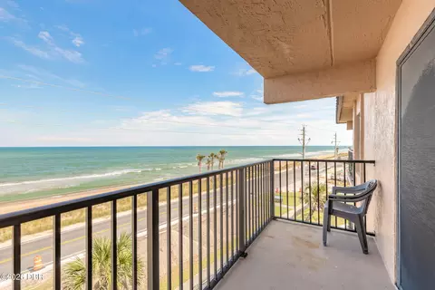 Exterior - 2390 Ocean Shore Blvd, Ormond Beach, FL 32176 photo 2 of 5
