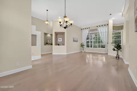 Living - 12 Brook Crest Way, Ormond Beach, FL 32174 photo 3 of 10