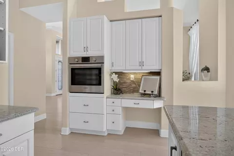 Kitchen - 12 Brook Crest Way, Ormond Beach, FL 32174 photo 5 of 6
