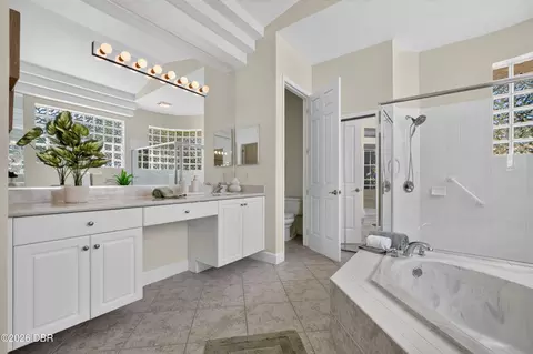Bath - 12 Brook Crest Way, Ormond Beach, FL 32174 photo 2 of 7