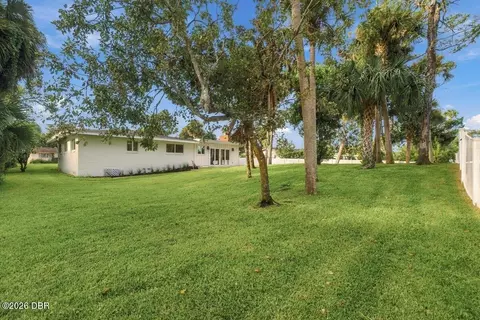 Exterior - 59 Amsden Rd, Ormond Beach, FL 32176 photo 6 of 7
