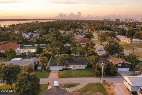 View/Area - 59 Amsden Rd, Ormond Beach, FL 32176 photo 1 of 4