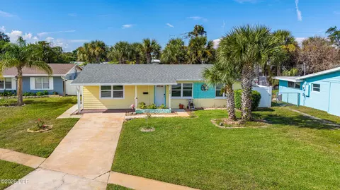View/Area - 52 Tropical Dr, Ormond Beach, FL 32176 photo 1 of 8