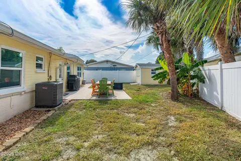 Exterior - 52 Tropical Dr, Ormond Beach, FL 32176 photo 3 of 3
