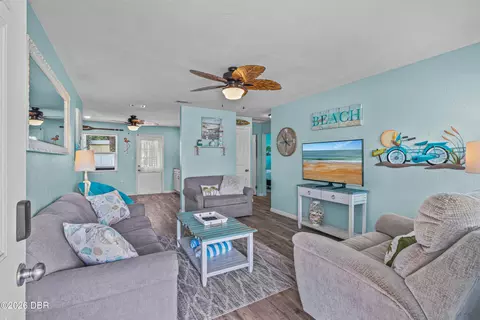 Living - 52 Tropical Dr, Ormond Beach, FL 32176 photo 1 of 3