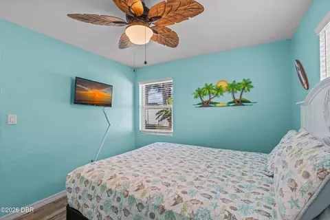 Bedroom - 52 Tropical Dr, Ormond Beach, FL 32176 photo 8 of 8