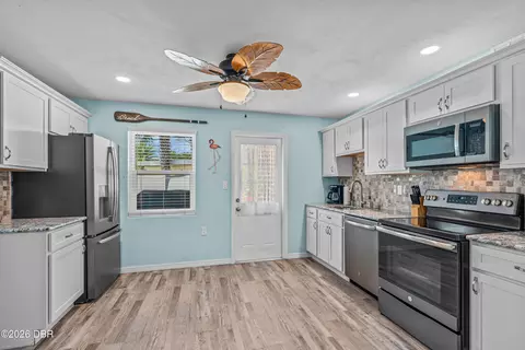 Kitchen - 52 Tropical Dr, Ormond Beach, FL 32176 photo 1 of 3