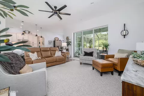 Living - 3100 Acoma Dr, Ormond Beach, FL 32174 photo 4 of 4