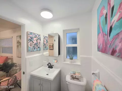 Bath - 24 Briggs Dr, Ormond Beach, FL 32176 photo 1 of 5