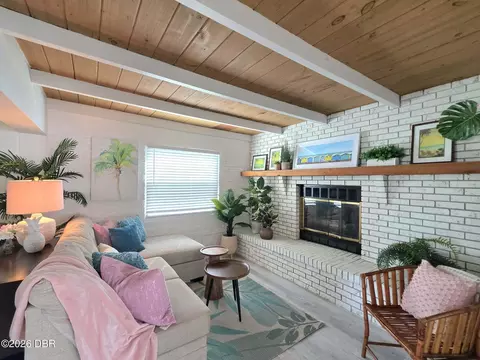 Living - 24 Briggs Dr, Ormond Beach, FL 32176 photo 6 of 7