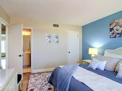 Bedroom - 2700 Ocean Shore Blvd, Ormond Beach, FL 32176 photo 3 of 7