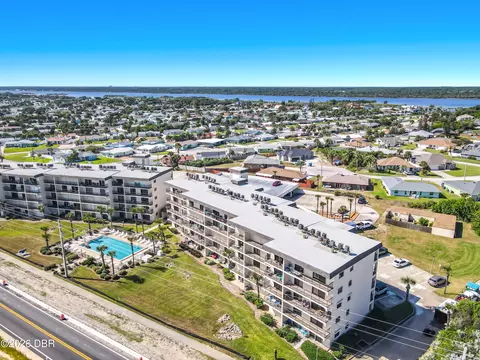 View/Area - 2700 Ocean Shore Blvd, Ormond Beach, FL 32176 photo 8 of 10