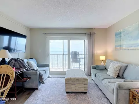 Living - 2700 Ocean Shore Blvd, Ormond Beach, FL 32176 photo 3 of 6