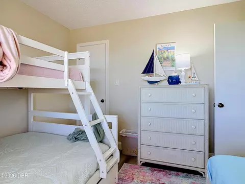 Bedroom - 2700 Ocean Shore Blvd, Ormond Beach, FL 32176 photo 5 of 7