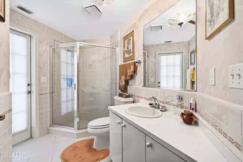Bath - 7 Foxhunter Flt, Ormond Beach, FL 32174 photo 1 of 5