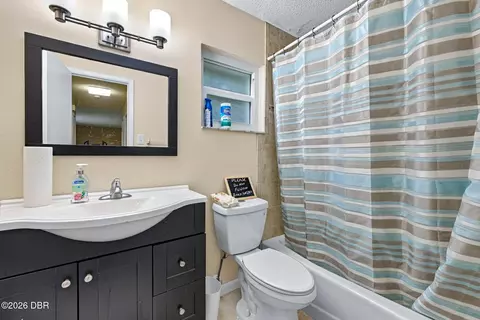 Bath - 107 N Cory Dr, Edgewater, FL 32141 photo 2 of 3