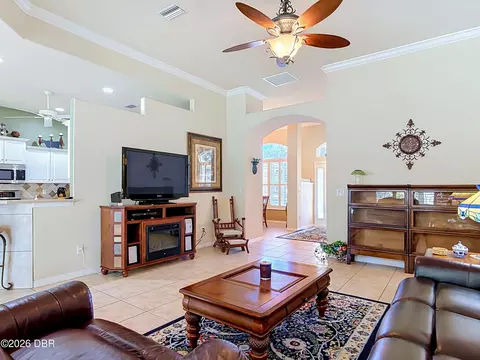 Living - 4 Acanthus Cir, Ormond Beach, FL 32174 photo 5 of 6
