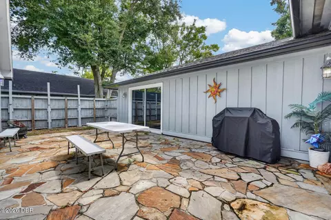 Exterior - 34 Treetop Cir, Ormond Beach, FL 32174 photo 6 of 13