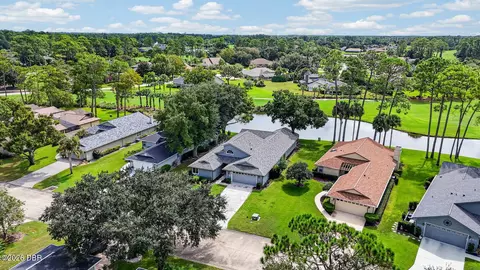 View/Area - 34 Treetop Cir, Ormond Beach, FL 32174 photo 3 of 14