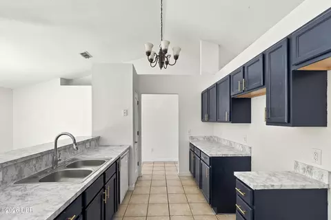 Kitchen - 20 Pecan Course Way, Ocala, FL 34472 photo 2 of 2