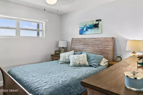Bedroom - 1510 Ocean Shore Blvd, Ormond Beach, FL 32176 photo 2 of 7