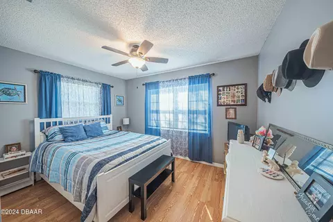 Bedroom - 25 Laughing Gull Ln, Edgewater, FL 32141 photo 1 of 3