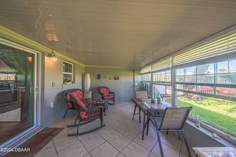 Exterior - 25 Laughing Gull Ln, Edgewater, FL 32141 photo 14 of 15