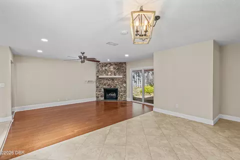 Living - 222 Pine Cone Trl, Ormond Beach, FL 32174 photo 4 of 8