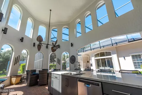 Kitchen - 76 Foxcroft Run Run, Ormond Beach, FL 32174 photo 13 of 14