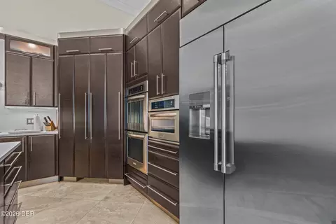 Kitchen - 76 Foxcroft Run Run, Ormond Beach, FL 32174 photo 7 of 14