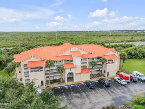 466 Bouchelle Dr, New Smyrna Beach, FL 32169
