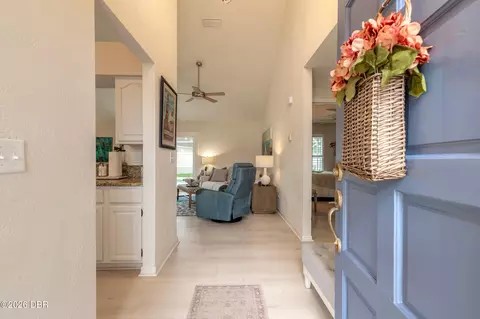 Entry Way - 9 Sea Gull Dr, Ormond Beach, FL 32176 photo 1 of 3