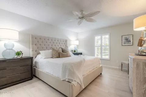 Bedroom - 9 Sea Gull Dr, Ormond Beach, FL 32176 photo 1 of 4