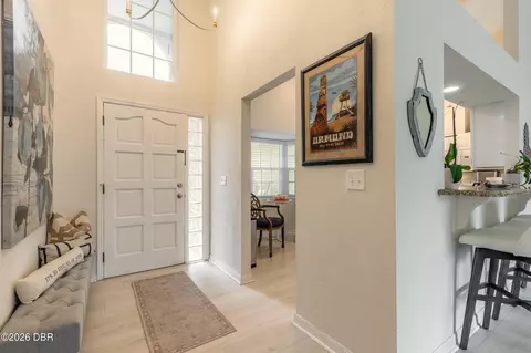 Entry Way - 9 Sea Gull Dr, Ormond Beach, FL 32176 photo 2 of 3