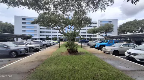 1224 S Peninsula Dr, Daytona Beach, FL 32118
