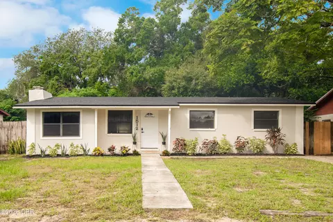 1512 Old Kings Rd, Daytona Beach, FL 32117