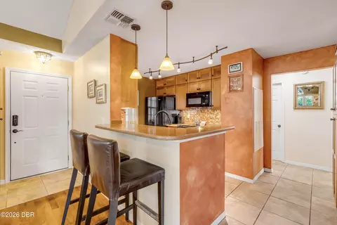 867 Windover Ct, New Smyrna Beach, FL 32169