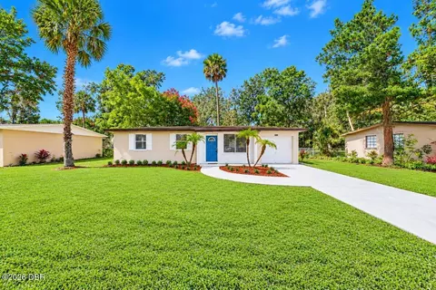636 S Seneca Blvd, Daytona Beach, FL 32114