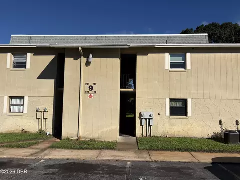 4304 London Town Rd, Titusville, FL 32796