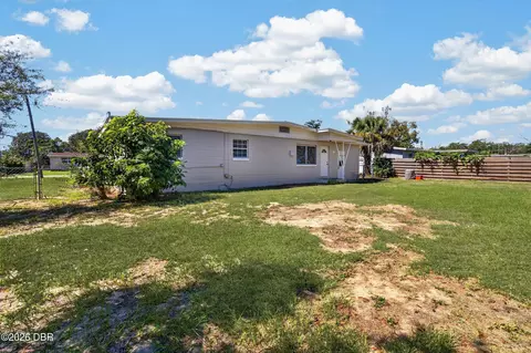 Exterior - 319 Mcintosh Rd, Ormond Beach, FL 32174 photo 4 of 5