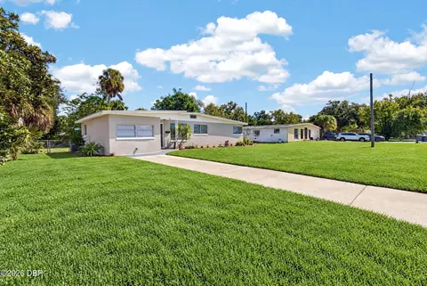 Exterior - 319 Mcintosh Rd, Ormond Beach, FL 32174 photo 2 of 5