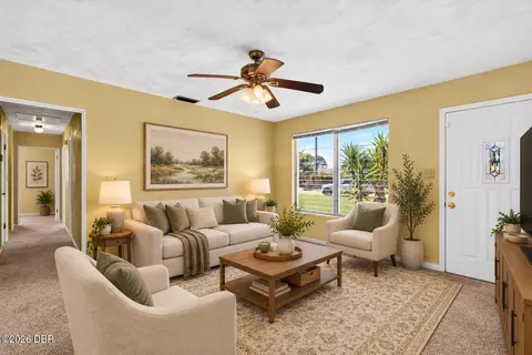 Living - 319 Mcintosh Rd, Ormond Beach, FL 32174 photo 2 of 6