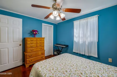 Bedroom - 300 Alice St, Edgewater, FL 32132 photo 4 of 4