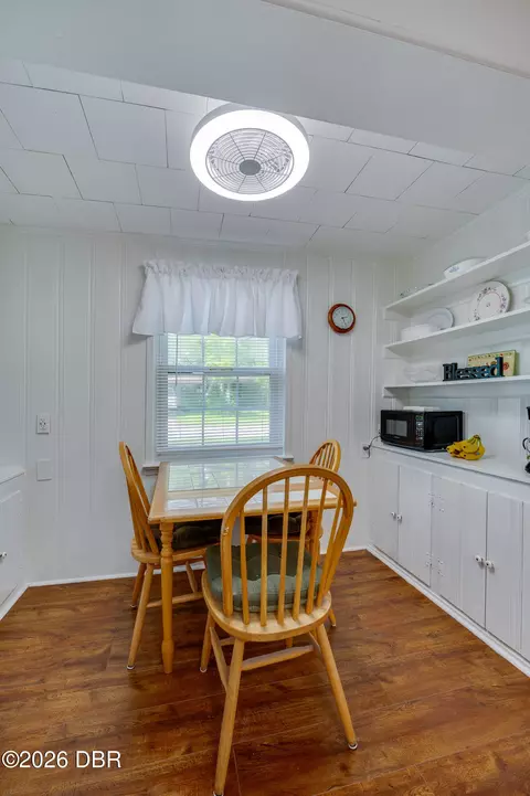 Dining - 300 Alice St, Edgewater, FL 32132 photo 2 of 2