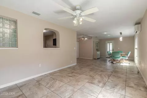 Living - 34 Cardinal Dr, Ormond Beach, FL 32176 photo 5 of 5