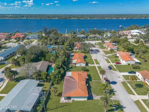 View/Area - 34 Cardinal Dr, Ormond Beach, FL 32176 photo 3 of 9